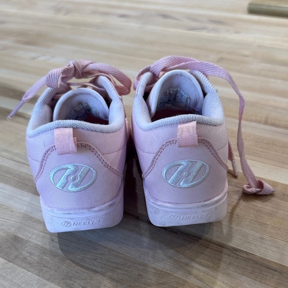 Heelys Pink Kids Sneakers with Wheels - Picture 3 of 4